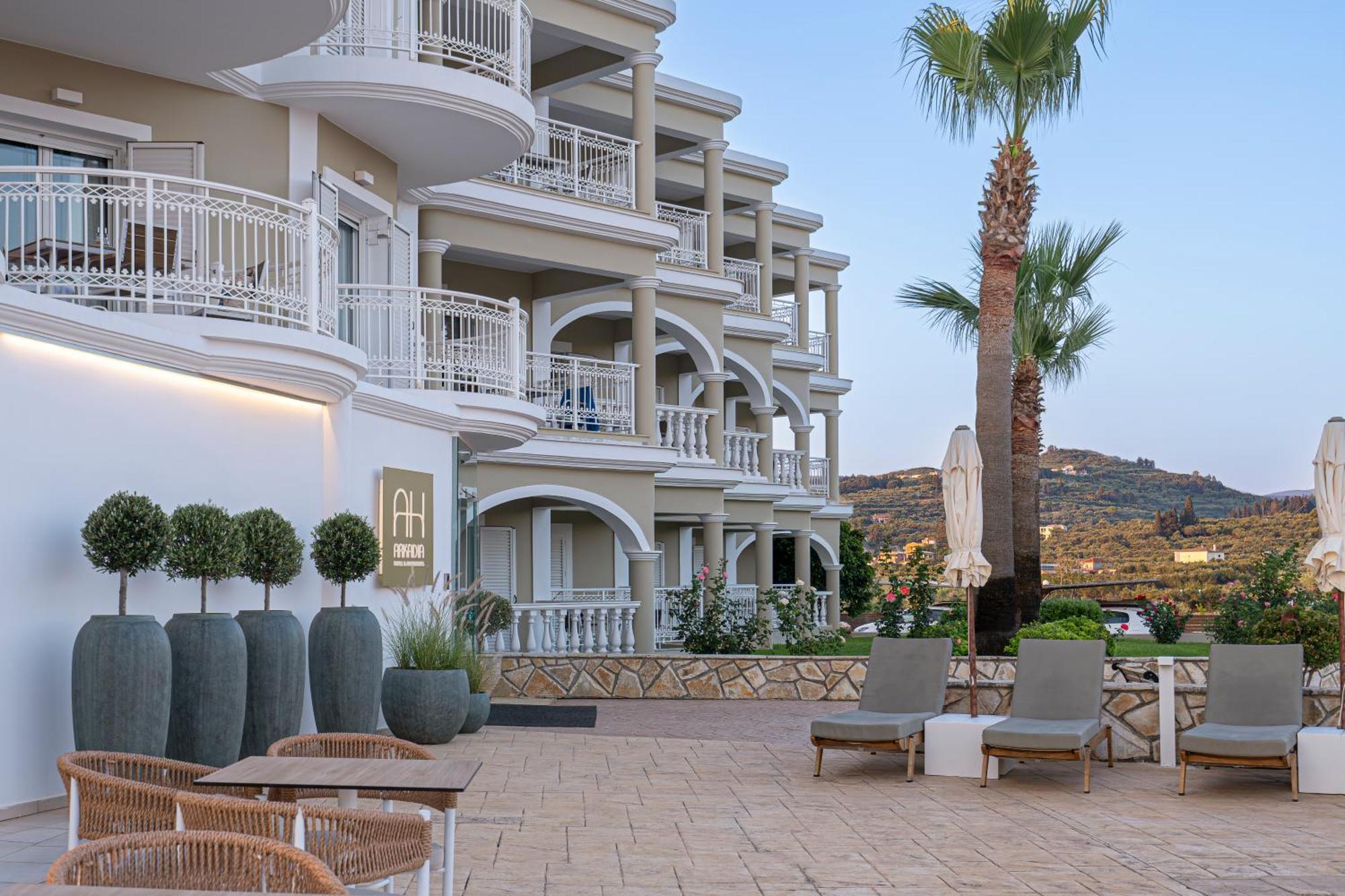 Arkadia Hotel Kypseli Exterior photo