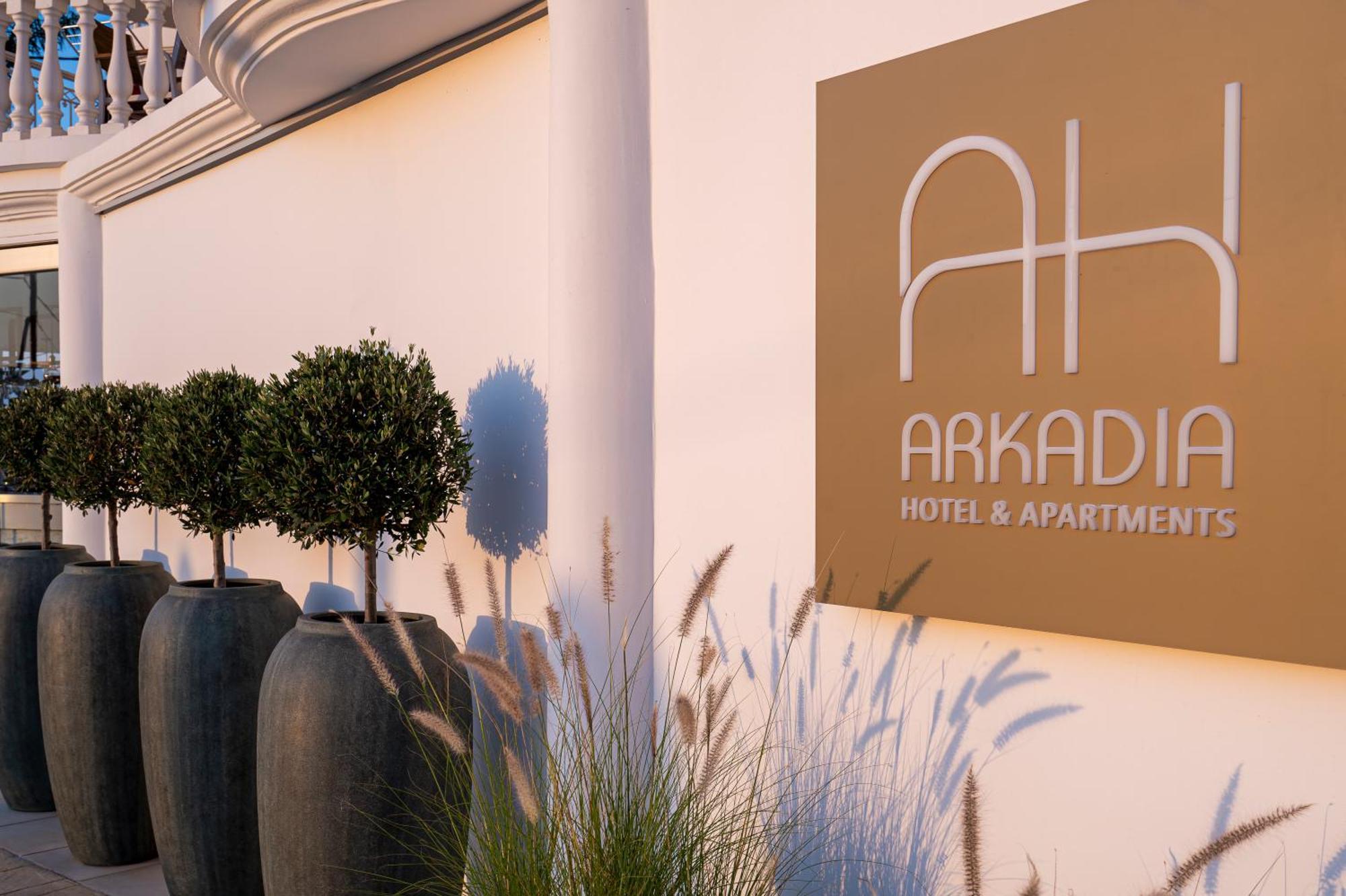 Arkadia Hotel Kypseli Exterior photo